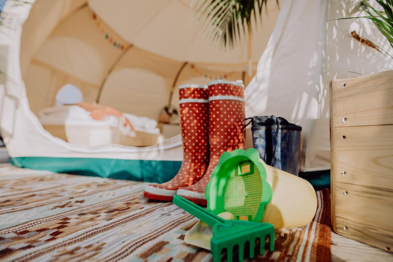 Raus Und Gut Glamping Am Graebendorfer See ドレープカウ エクステリア 写真
