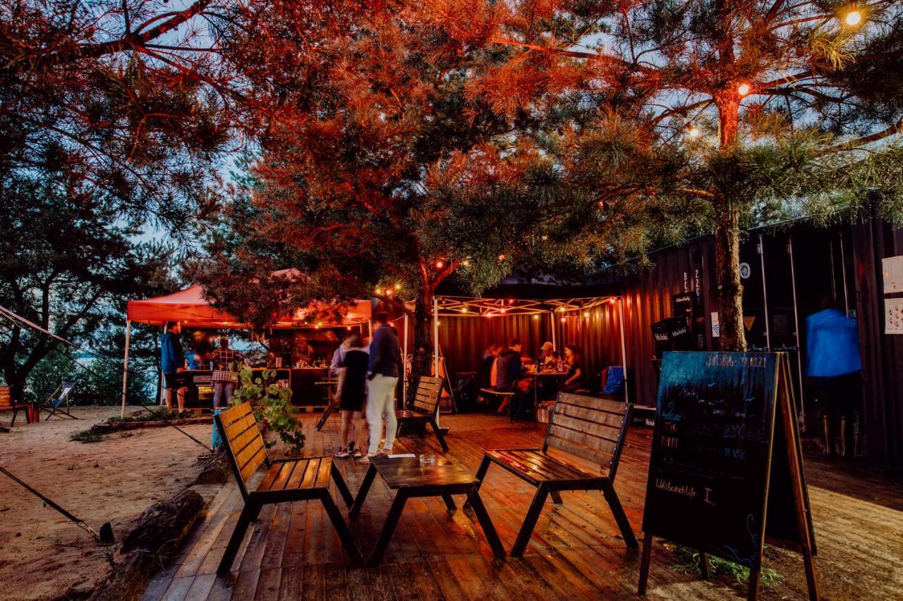Raus Und Gut Glamping Am Graebendorfer See ドレープカウ エクステリア 写真