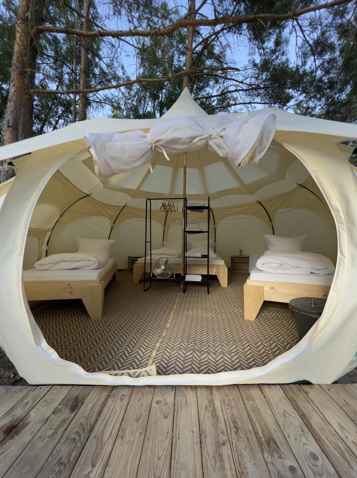 Raus Und Gut Glamping Am Graebendorfer See ドレープカウ エクステリア 写真