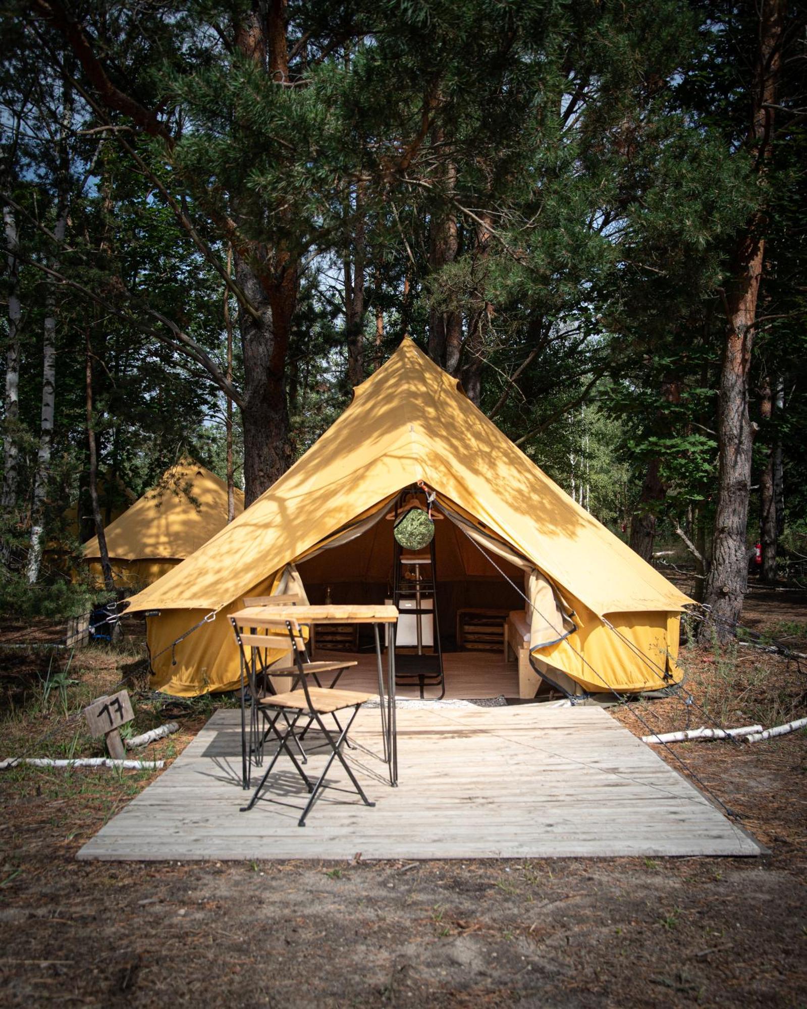 Raus Und Gut Glamping Am Graebendorfer See ドレープカウ エクステリア 写真