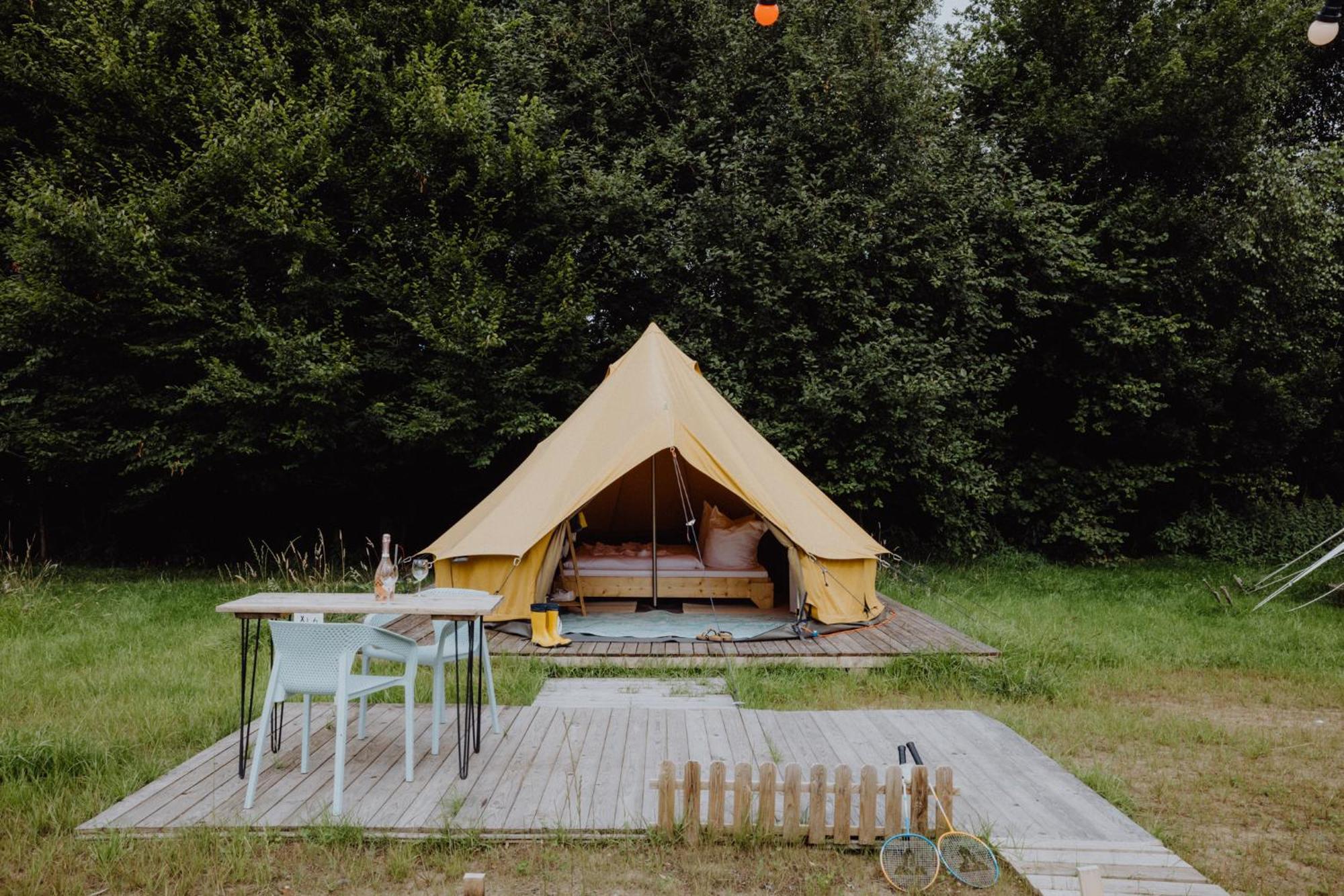 Raus Und Gut Glamping Am Graebendorfer See ドレープカウ エクステリア 写真