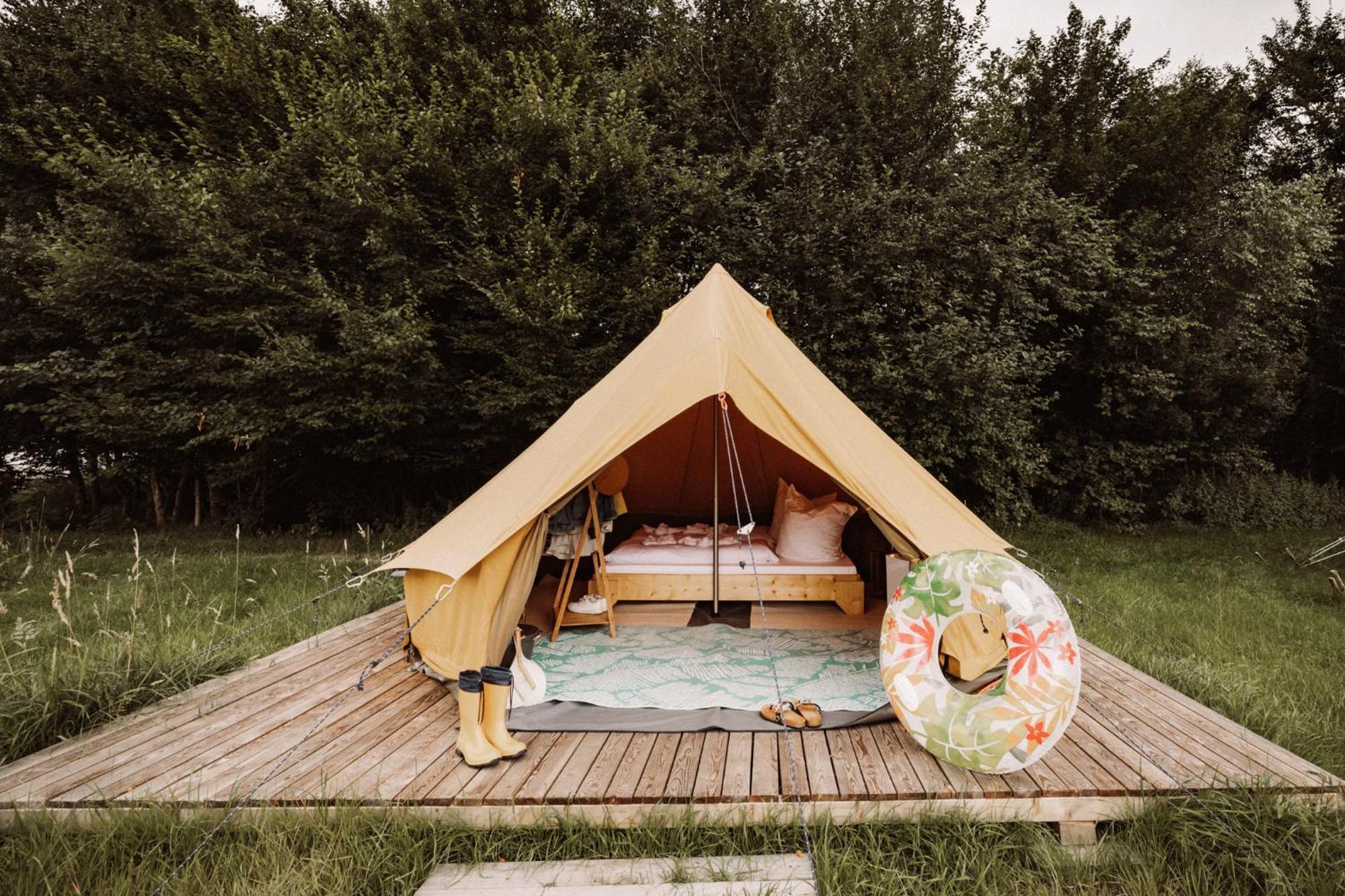 Raus Und Gut Glamping Am Graebendorfer See ドレープカウ エクステリア 写真